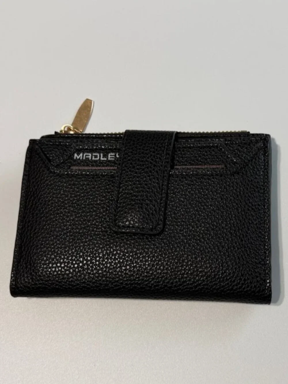 Black Pebbled Leather Zip Wallet Card Holder Compact Organizer